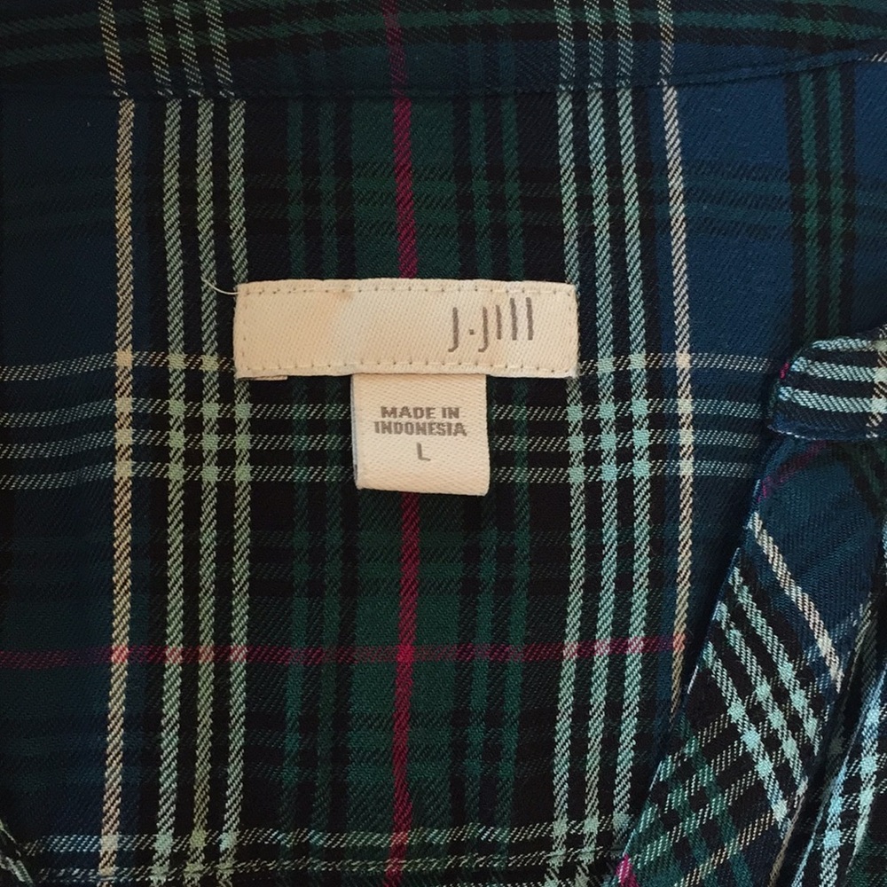 JJill plaid, long sleeve, button down top, size L - Picture 4 of 4